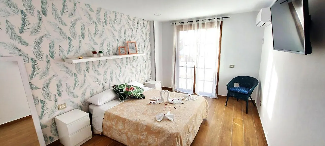 Los Gigantes New Apartment, 2 Bedrooms Acantilado de los Gigantes 0*,  Spanien