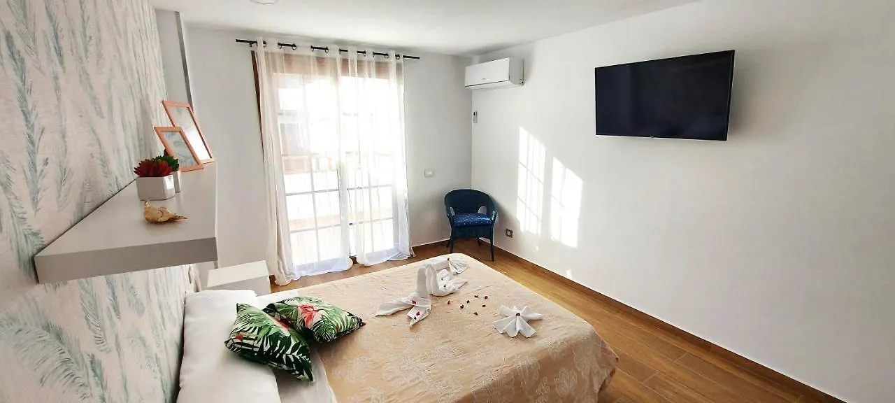 Los Gigantes New Apartment, 2 Bedrooms アカンティラド・デ・ロス・ヒガンテス